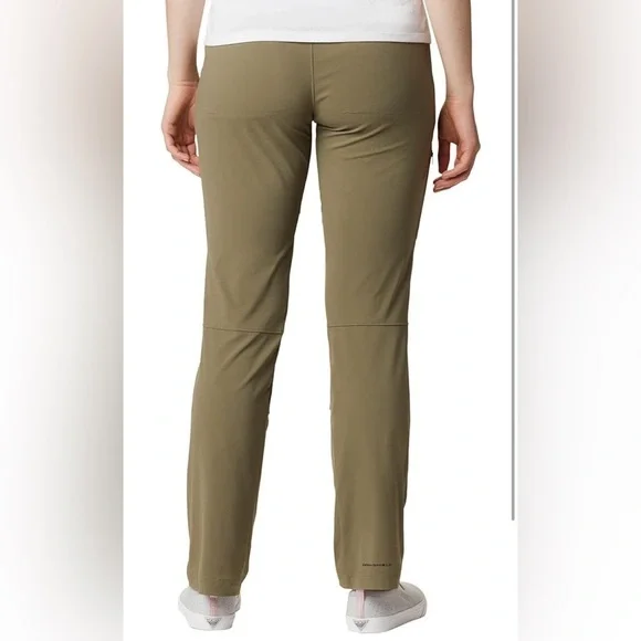 NWOT Columbia Women's Saturday Trail Stretch Pant in Army Green Size 8 - Picture 2 of 13